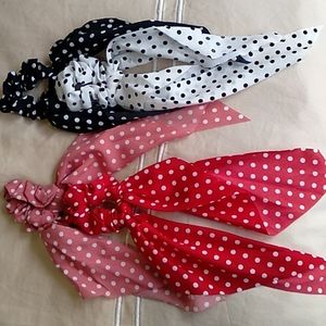 Nwt 4 pack polka dots scrunchie scarf